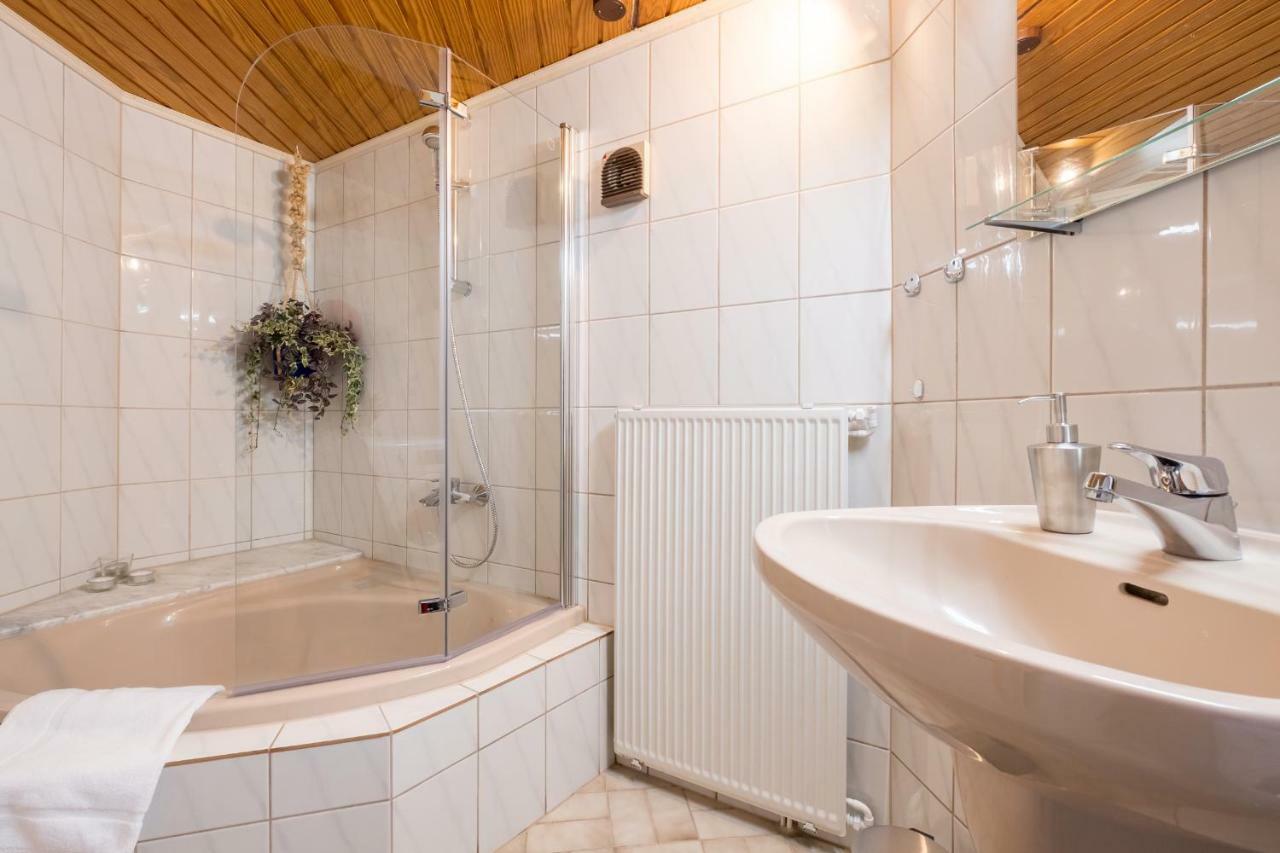 Haus Innerdorf Gemuetliches Ferienhaus Im Taunus Pohl  外观 照片