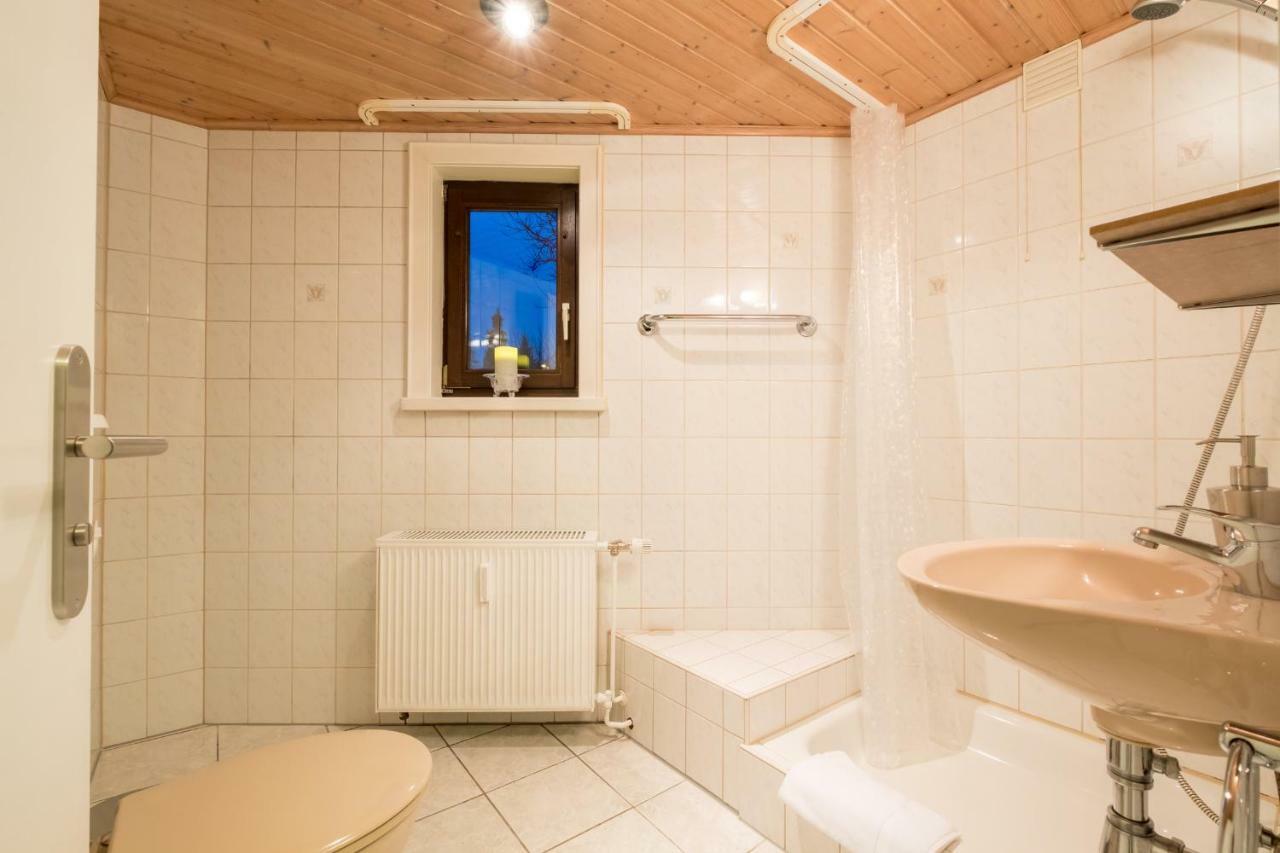 Haus Innerdorf Gemuetliches Ferienhaus Im Taunus Pohl  外观 照片